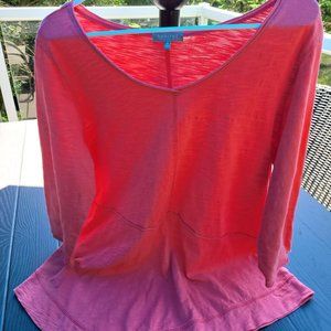 Women's Habitat Med / Fits Like Large Tunic -Salmon color (pink/orange)